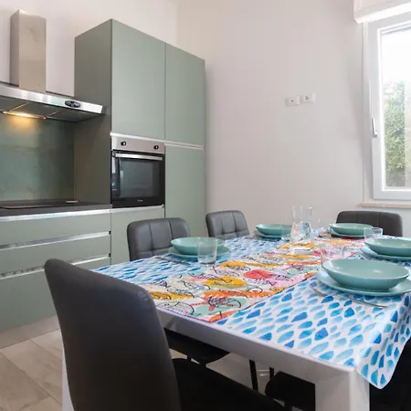Sardinianworld - La Casetta Della Mari Apartment